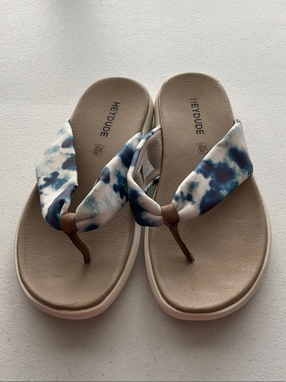 Hey Dude Women's Tie-Dye Blue and White Thong Sandals